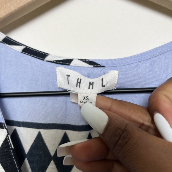 THML Women Mini Dress‎ XS Blue Southwestern Western Aztec Tiered V-Neck Summer - Picture 3 of 12